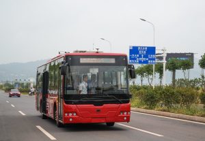 全球首款！中国中车发布12米长纯电动智能驾驶客车